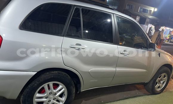 Acheter Occasion Voiture Toyota RAV4 Gris à Cotonou, Benin Acheter Occasion Voiture Toyota RAV4 Gris à Cotonou, Benin