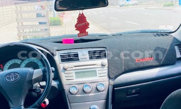 Acheter Occasion Voiture Toyota Camry Blanc à Porto-novo, West africa Acheter Occasion Voiture Toyota Camry Blanc à Porto-novo, West africa