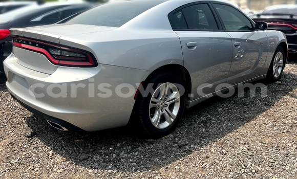 Acheter Occasion Voiture Dodge Charger Gris à Cotonou, Benin Acheter Occasion Voiture Dodge Charger Gris à Cotonou, Benin