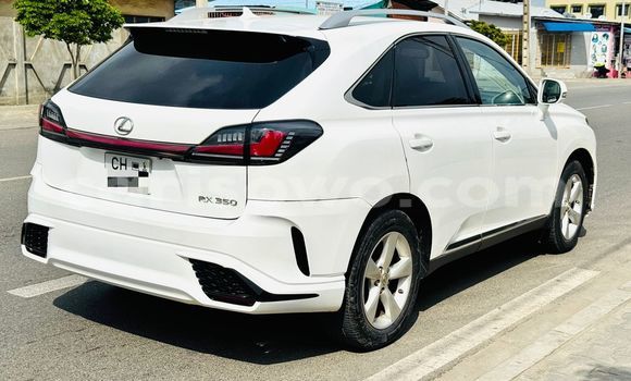 Acheter Occasion Voiture Lexus RX 350 Blanc à Cotonou, Benin Acheter Occasion Voiture Lexus RX 350 Blanc à Cotonou, Benin