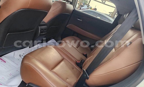 Acheter Occasion Voiture Lexus RX 350 Blanc à Cotonou, Benin Acheter Occasion Voiture Lexus RX 350 Blanc à Cotonou, Benin