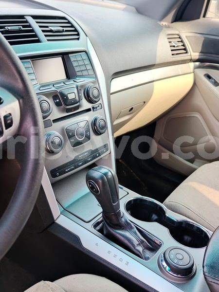 Big with watermark ford explorer benin cotonou 24377