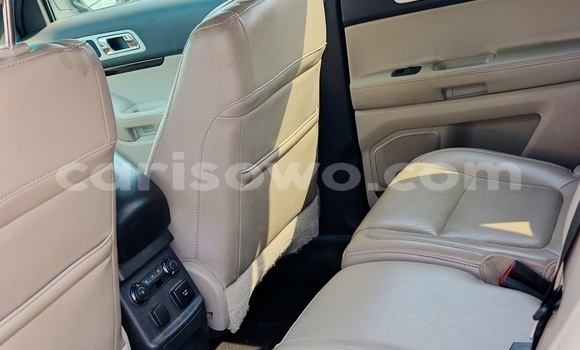 Acheter Occasion Voiture Ford Explorer Noir à Cotonou, Benin Acheter Occasion Voiture Ford Explorer Noir à Cotonou, Benin