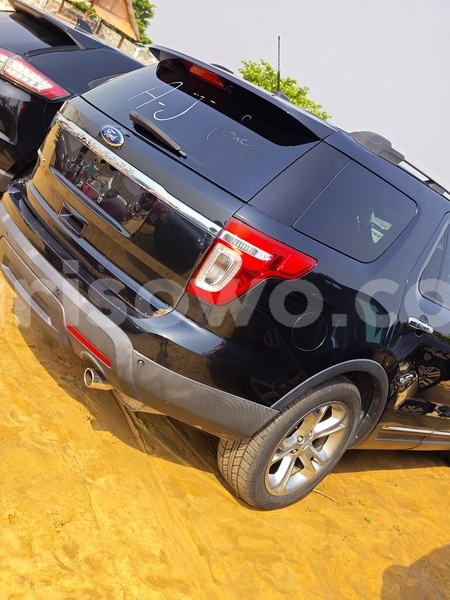 Big with watermark ford explorer benin cotonou 24378
