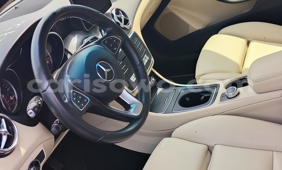 Acheter Occasion Voiture Mercedes-Benz GLA-klasse AMG Noir à Cotonou, Benin Acheter Occasion Voiture Mercedes-Benz GLA-klasse AMG Noir à Cotonou, Benin