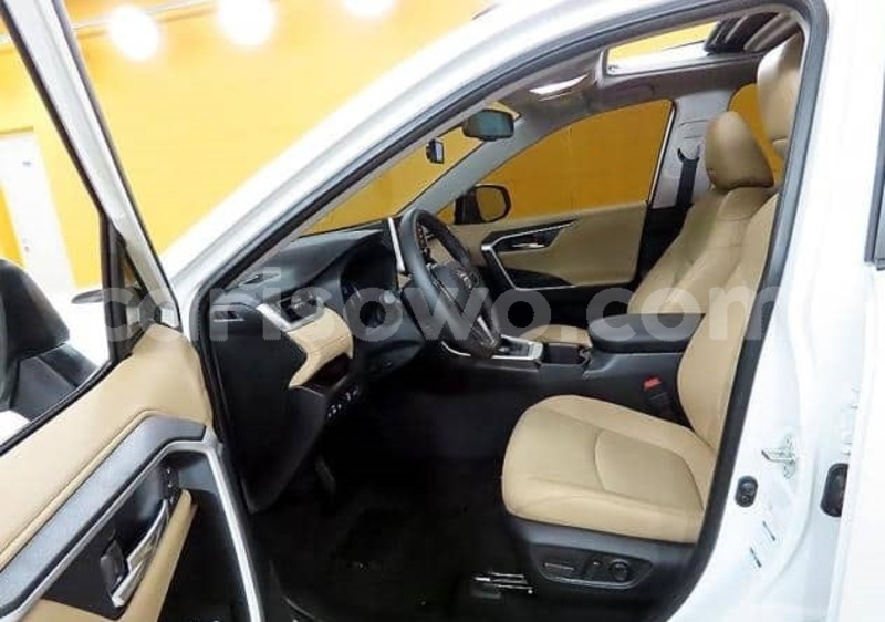 Big with watermark toyota rav4 benin cotonou 24380