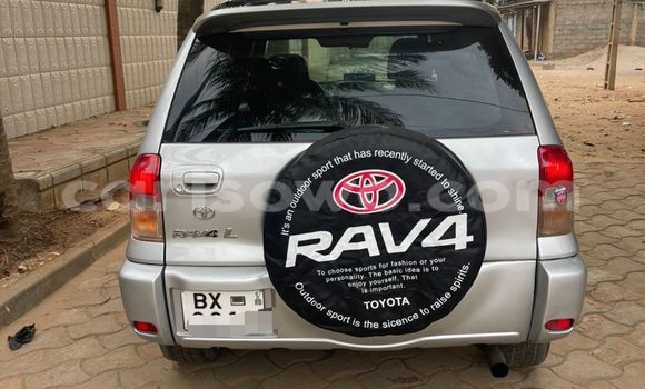 Acheter Occasion Voiture Toyota RAV4 Gris à Cotonou, Benin Acheter Occasion Voiture Toyota RAV4 Gris à Cotonou, Benin