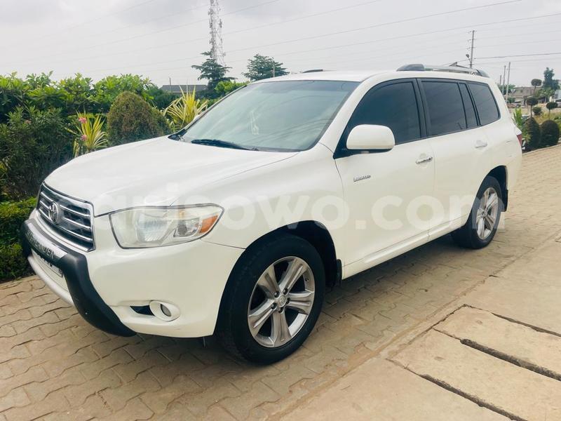 Big with watermark toyota highlander benin cotonou 24391