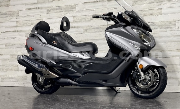 Acheter Occasion Moto Suzuki Burgman Noir à Abomey Calavi, Benin