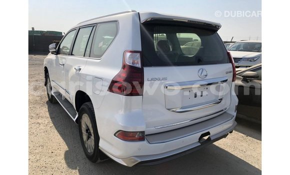 Sayi Imported Lexus GX White Mota in Import - Dubai a Benin Sayi Imported Lexus GX White Mota in Import - Dubai a Benin