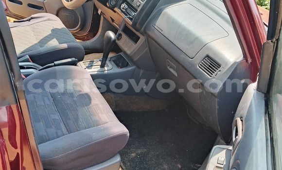 Acheter Occasion Voiture Toyota RAV4 Rouge à Cotonou, Benin Acheter Occasion Voiture Toyota RAV4 Rouge à Cotonou, Benin