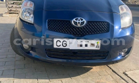 Acheter Occasion Voiture Toyota Yaris Bleu à Cotonou, Benin Acheter Occasion Voiture Toyota Yaris Bleu à Cotonou, Benin