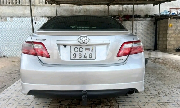 Acheter Occasion Voiture Toyota Camry Blanc à Abomey Calavi, Benin Acheter Occasion Voiture Toyota Camry Blanc à Abomey Calavi, Benin