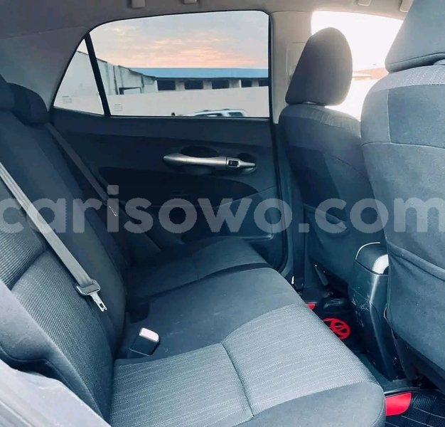 Big with watermark toyota auris benin cotonou 24416