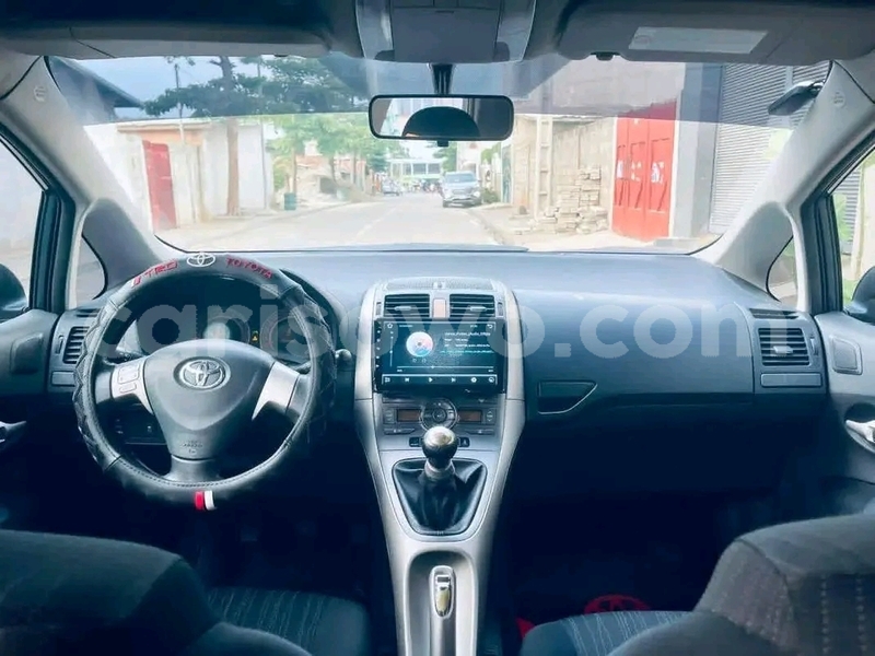 Big with watermark toyota auris benin cotonou 24416