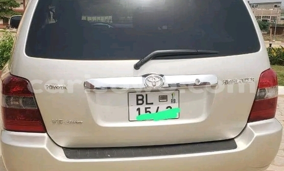 Acheter Occasion Voiture Toyota Highlander Other à Abomey Calavi, Benin Acheter Occasion Voiture Toyota Highlander Other à Abomey Calavi, Benin