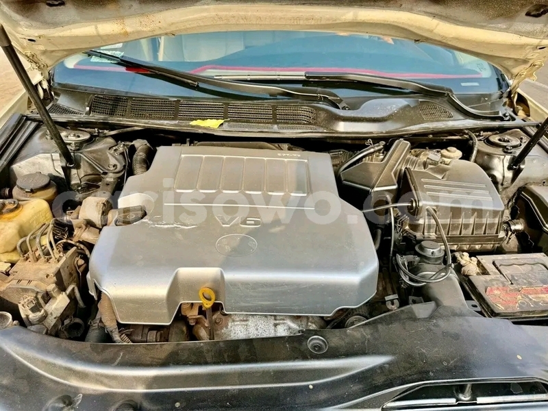 Big with watermark toyota avalon benin cotonou 24424