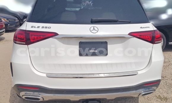 Sayi Na hannu Mercedes-Benz GLE White Mota in Cotonou a Benin Sayi Na hannu Mercedes-Benz GLE White Mota in Cotonou a Benin