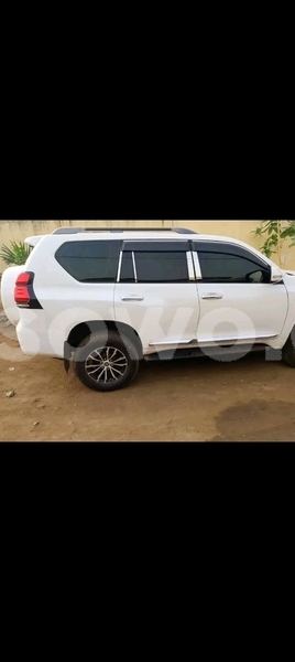 Big with watermark toyota prado benin cotonou 24431