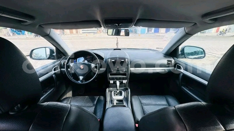 Big with watermark porsche cayenne benin cotonou 24439