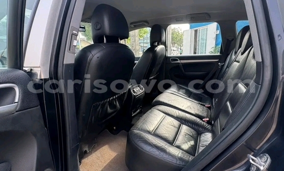 Sayi Na hannu Porsche Cayenne Black Mota in Cotonou a Benin Sayi Na hannu Porsche Cayenne Black Mota in Cotonou a Benin