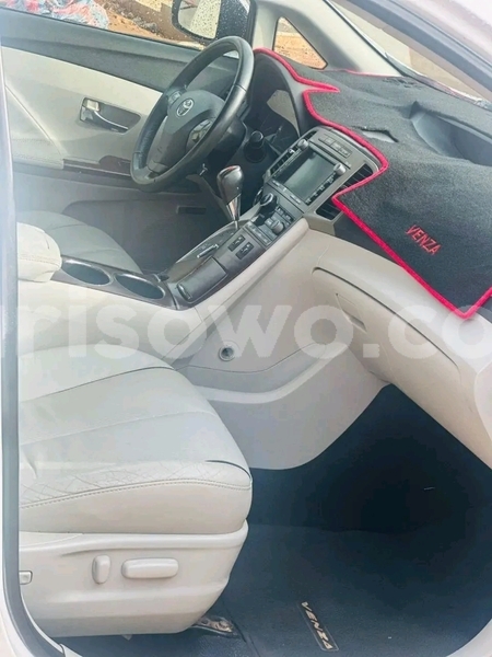 Big with watermark toyota venza benin cotonou 24444