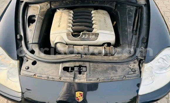 Acheter Occasion Voiture Porsche Cayenne Noir à Cotonou, Benin Acheter Occasion Voiture Porsche Cayenne Noir à Cotonou, Benin