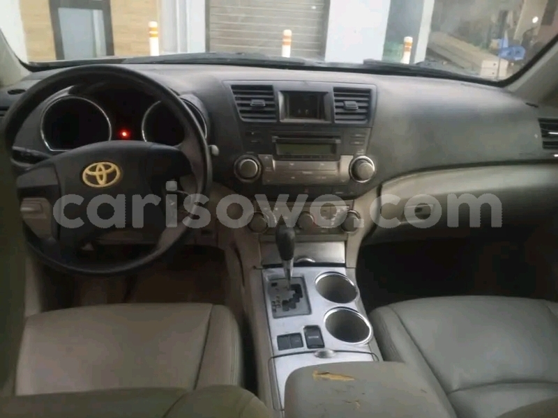 Big with watermark toyota highlander benin cotonou 24446