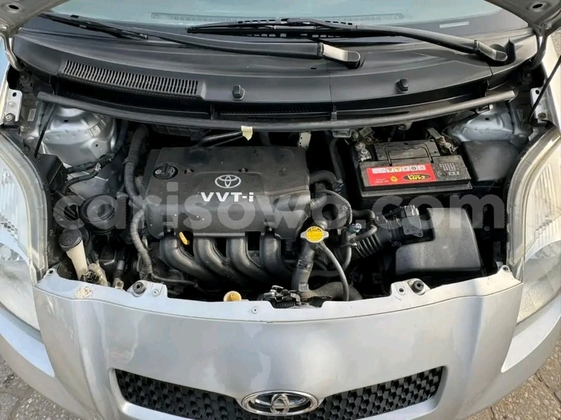 Big with watermark toyota yaris benin cotonou 24450