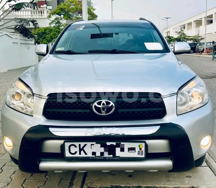 Big with watermark toyota rav4 benin cotonou 24455
