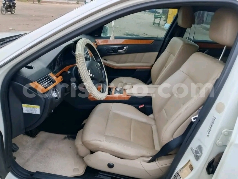 Big with watermark toyota rav4 benin cotonou 24455