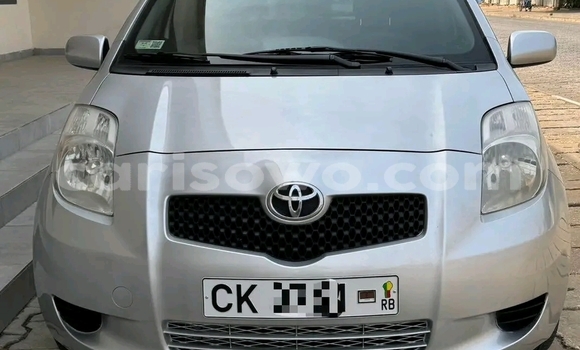 Acheter Occasion Voiture Toyota Yaris Other à Cotonou, Benin Acheter Occasion Voiture Toyota Yaris Other à Cotonou, Benin