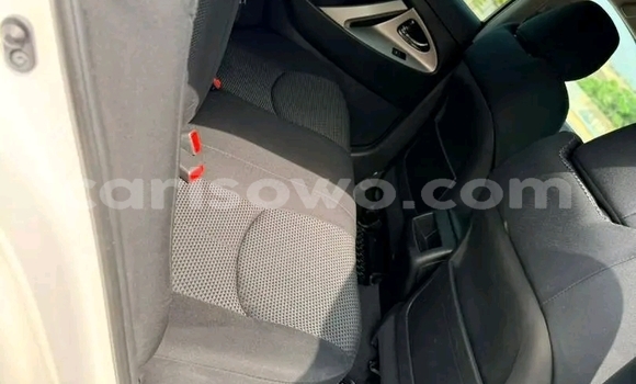 Acheter Occasion Voiture Toyota Camry Blanc à Cotonou, Benin Acheter Occasion Voiture Toyota Camry Blanc à Cotonou, Benin