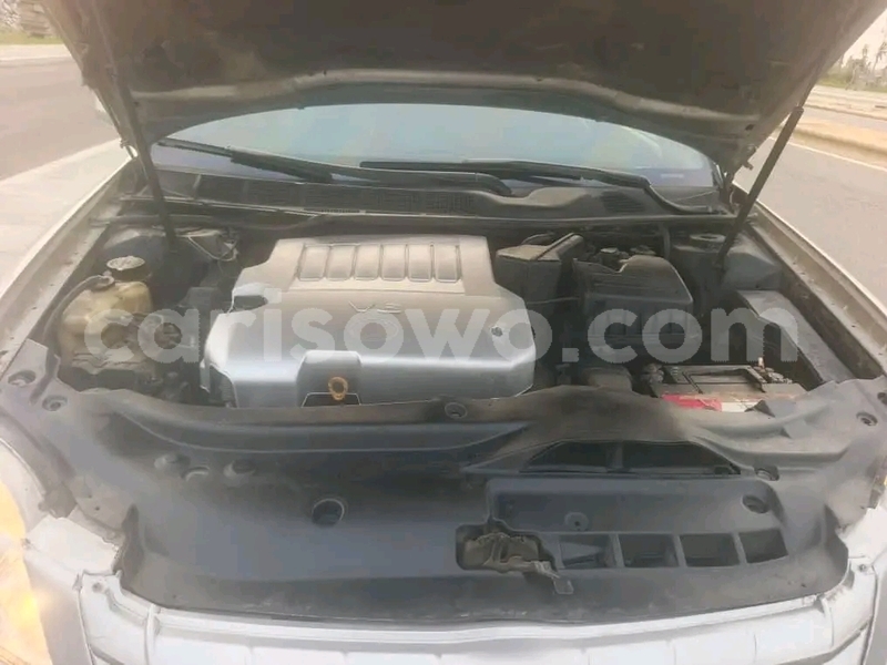 Big with watermark toyota avalon benin cotonou 24462