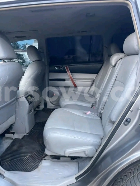 Big with watermark toyota highlander benin cotonou 24463