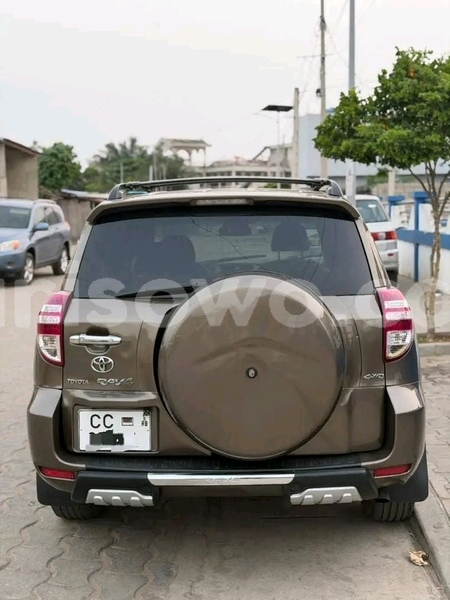 Big with watermark toyota rav4 benin cotonou 24469