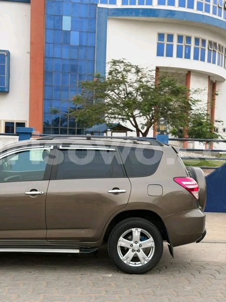 Big with watermark toyota rav4 benin cotonou 24469