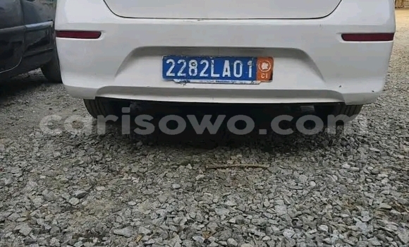 Ra Àlòkù Kia Pregio funfun Ọkọ̀ in Cotonou ni Benin Ra Àlòkù Kia Pregio funfun Ọkọ̀ in Cotonou ni Benin