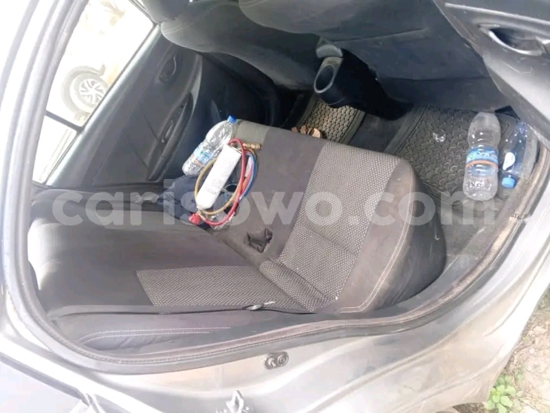 Big with watermark toyota yaris benin cotonou 24474