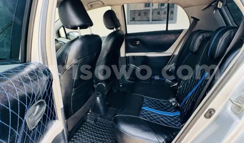 Big with watermark toyota yaris benin banikoara 24475