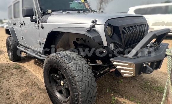 Acheter Occasion Voiture Jeep Wrangler Gris à Cotonou, Benin