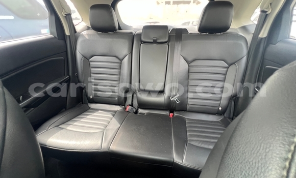 Sayi Na hannu Ford Edge Brown Mota in Cotonou a Benin Sayi Na hannu Ford Edge Brown Mota in Cotonou a Benin