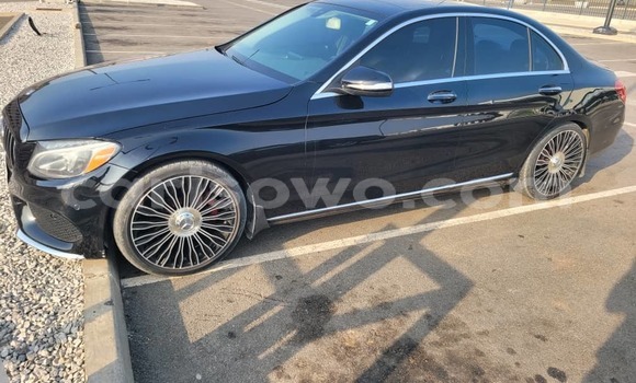 Buy Used Mercedes-Benz C–Class Black Car in Cotonou in Benign Buy Used Mercedes-Benz C–Class Black Car in Cotonou in Benign