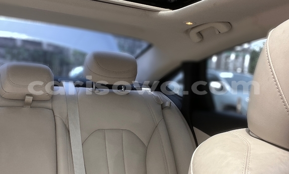 Sayi Na hannu Chrysler 200 Azurfa Mota in Cotonou a Benin Sayi Na hannu Chrysler 200 Azurfa Mota in Cotonou a Benin