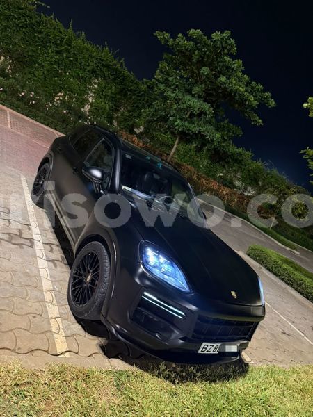 Big with watermark porsche cayenne benin cotonou 24495