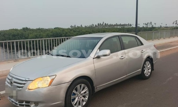 Acheter Occasion Voiture Toyota Avalon Gris à Cotonou, Benin