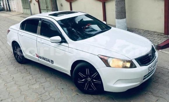Buy Used Honda Accord White Car in Cotonou in Benign Buy Used Honda Accord White Car in Cotonou in Benign
