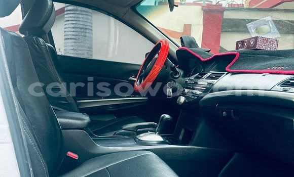 Buy Used Honda Accord White Car in Cotonou in Benign Buy Used Honda Accord White Car in Cotonou in Benign