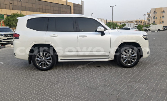 Buy Used Toyota Land Cruiser White Car in Cotonou in Benign Buy Used Toyota Land Cruiser White Car in Cotonou in Benign