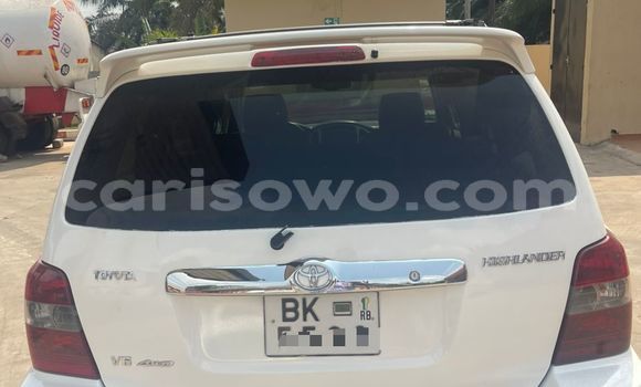 Buy Used Toyota Highlander White Car in Cotonou in Benign Buy Used Toyota Highlander White Car in Cotonou in Benign